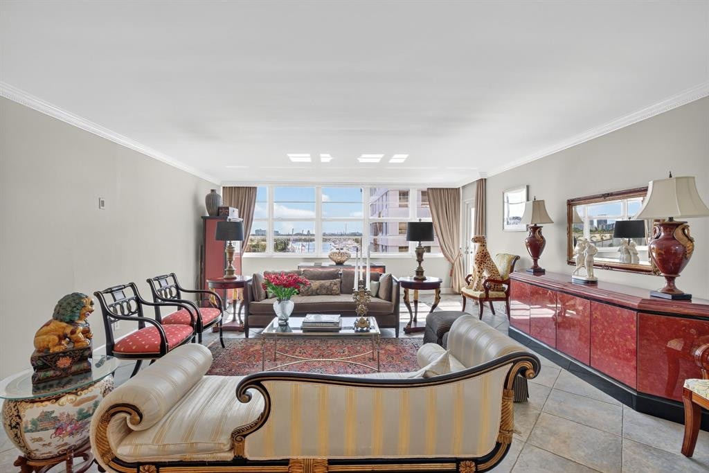 06 - 1160 N Federal Hwy, Unit #716