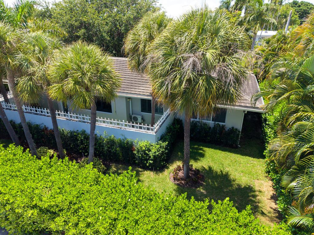 04 - 1635 Seabreeze Blvd
