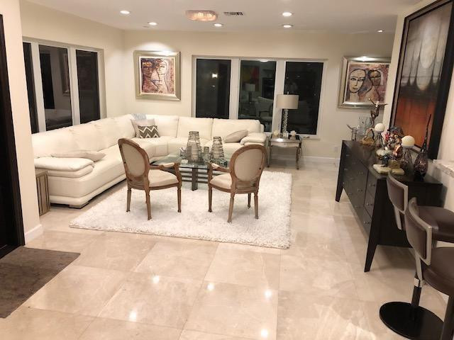 002 - 2201 SE 20th ST