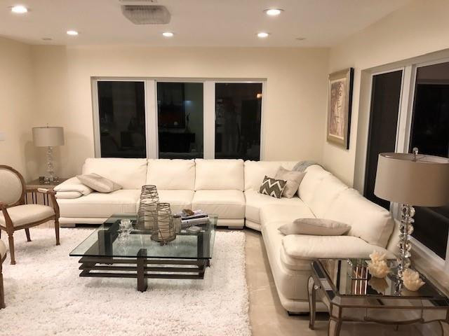 003 - 2201 SE 20th ST