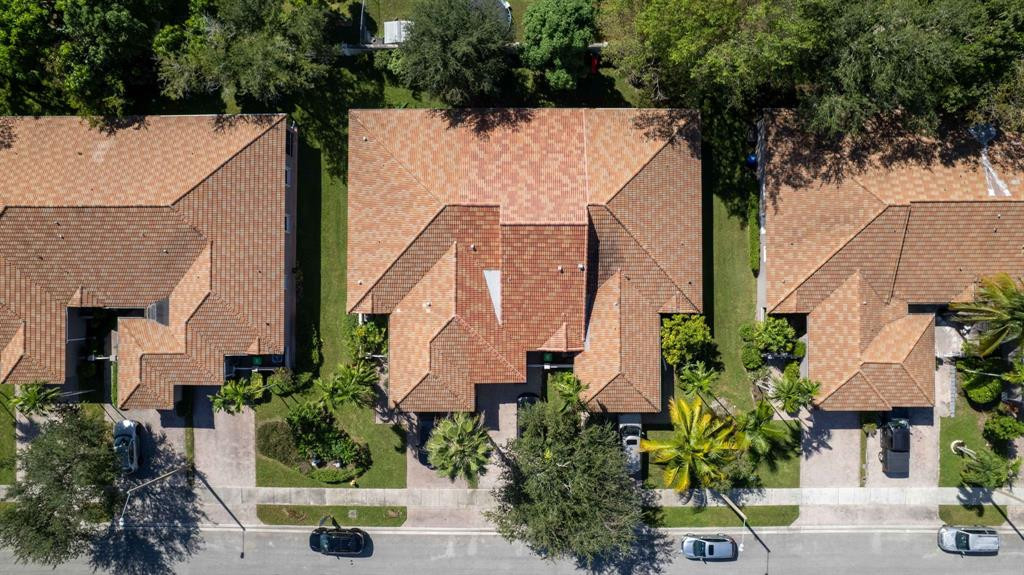 004 - 7520 S Aragon Blvd, Unit #2