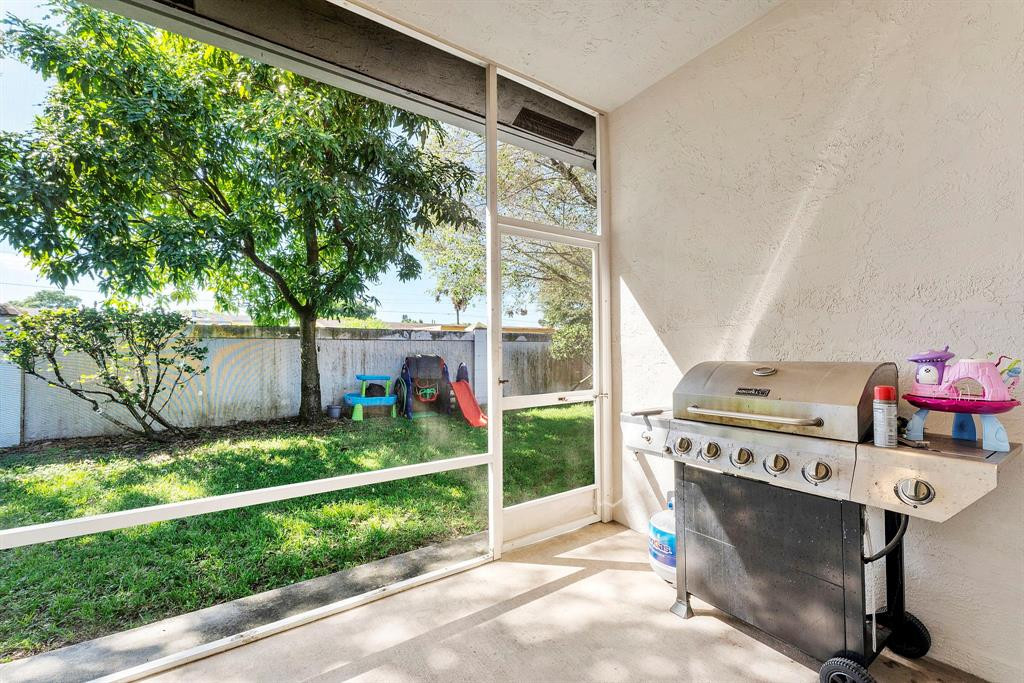 020 - 7520 S Aragon Blvd, Unit #2