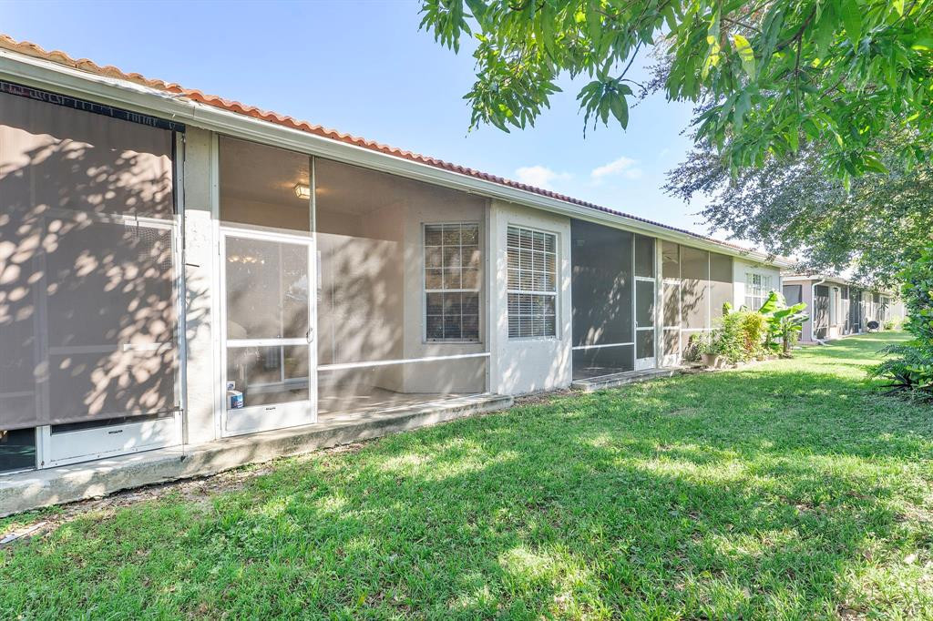 021 - 7520 S Aragon Blvd, Unit #2