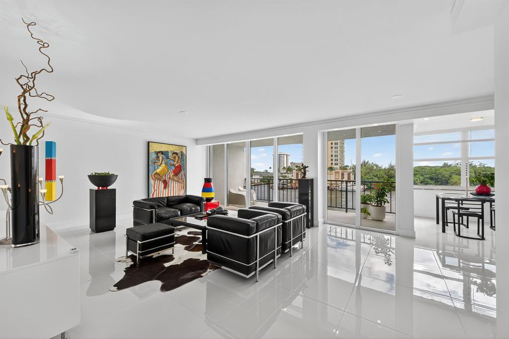 006 - 936 Intracoastal Dr, Unit #3C